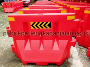 Road Barrier Plastik